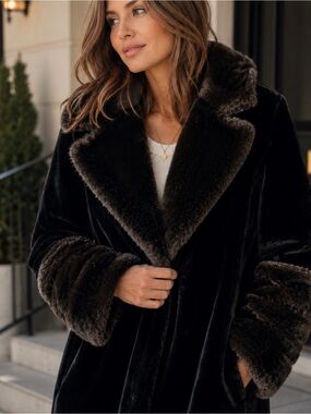 Sportowne Vintage Ultra-Seal Faux-Fur Mink Long Coat